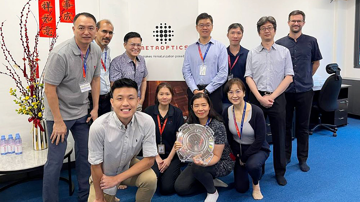 The team from MetaOptics Technologies, A*STAR IME and A*STAR IMRE